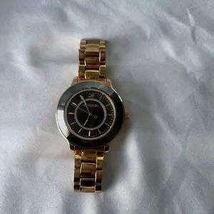 Swarovski Octea Lux WatchMetal bracelet with Box s-l400.jpg main image 3